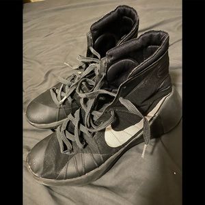 Nike hyperdunks Mild wear